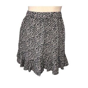 American Eagle Leopard Print Skirt Size XS Cheetah Mini Ruffled Black White Mini